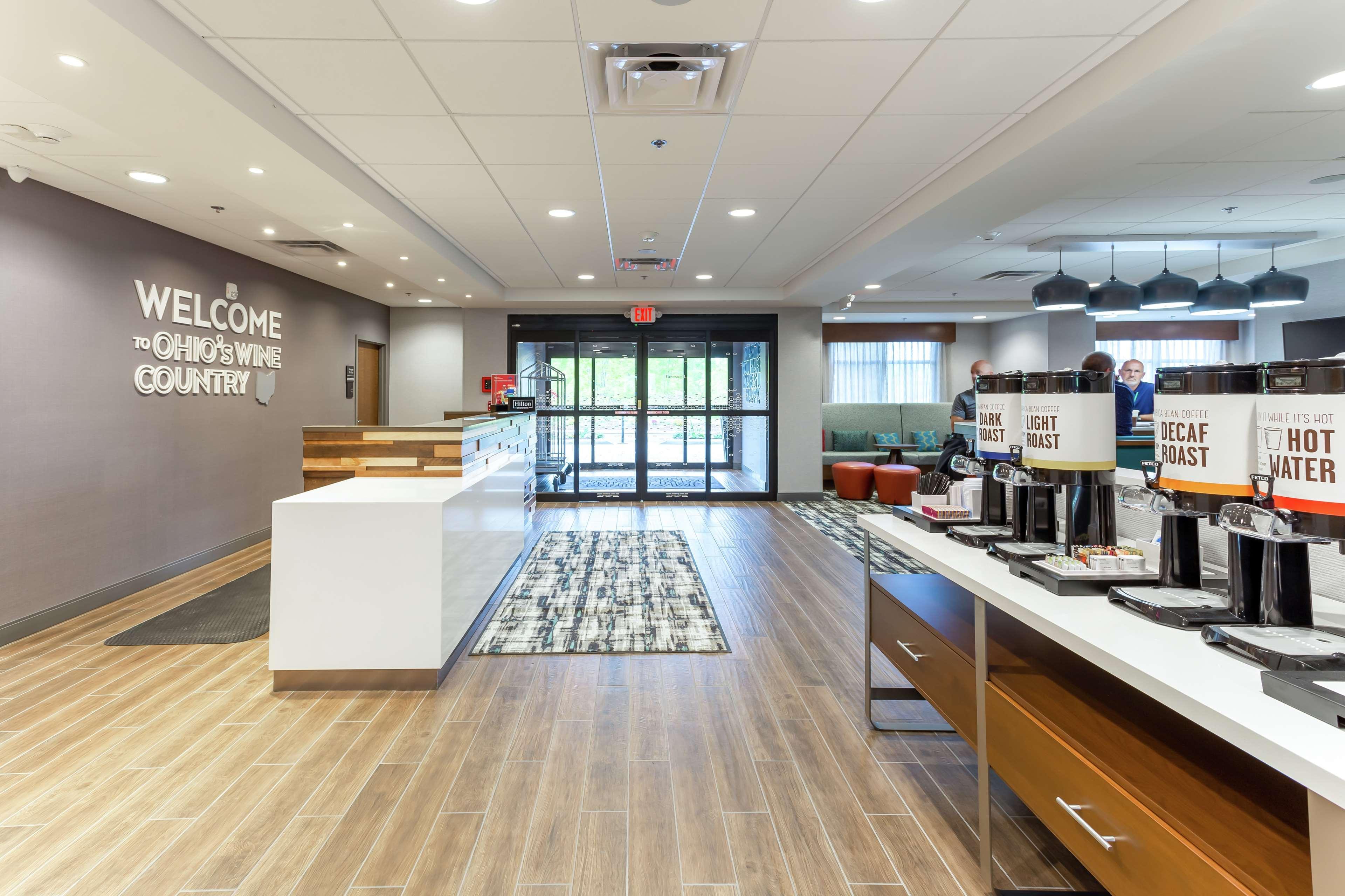 Hampton Inn Madison, Oh Ngoại thất bức ảnh