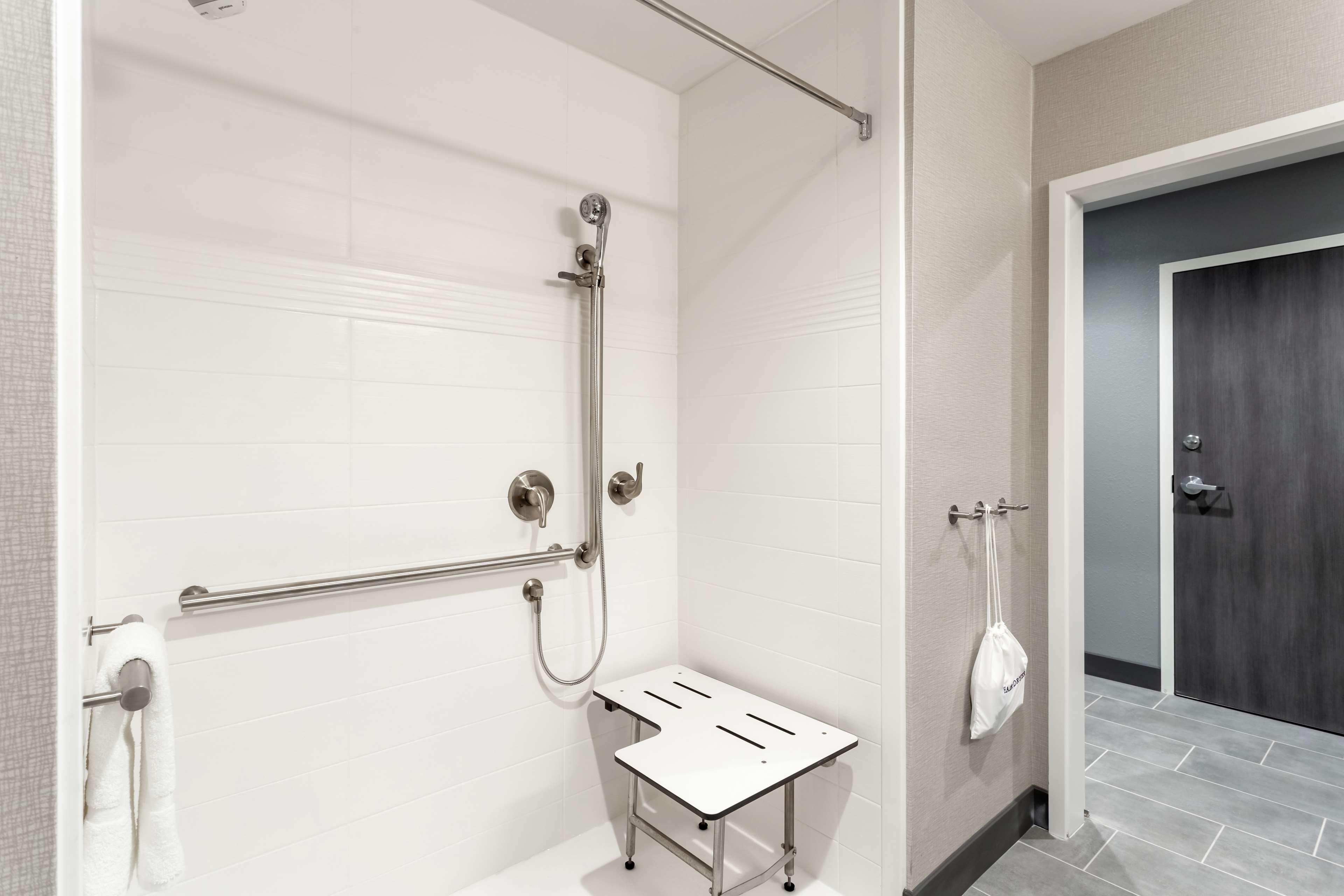 Hampton Inn Madison, Oh Ngoại thất bức ảnh
