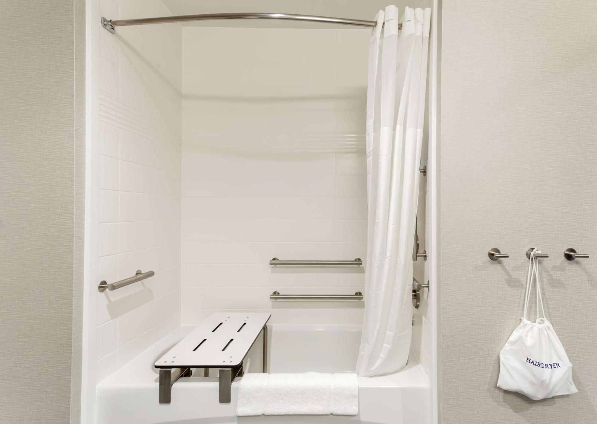 Hampton Inn Madison, Oh Ngoại thất bức ảnh