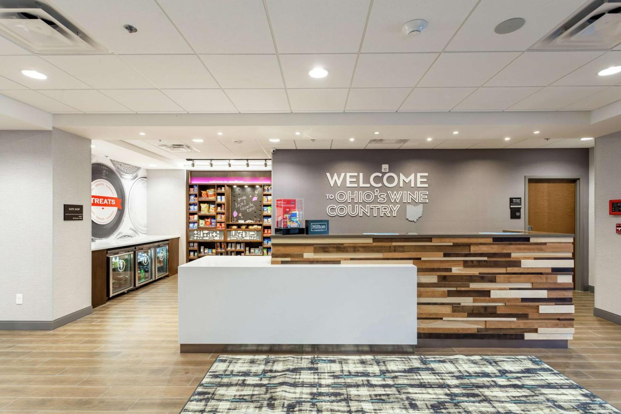 Hampton Inn Madison, Oh Ngoại thất bức ảnh